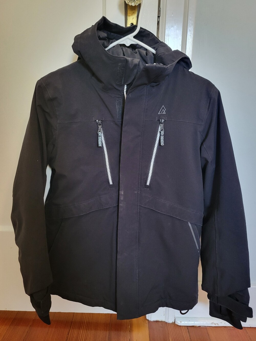 Ripzone Kid's Black Hooded Performance Winter Coat Jacket Size L